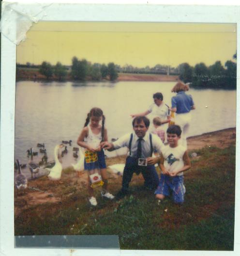 Dad-Paula-Joe feeding Hendersonville Lake ducks!