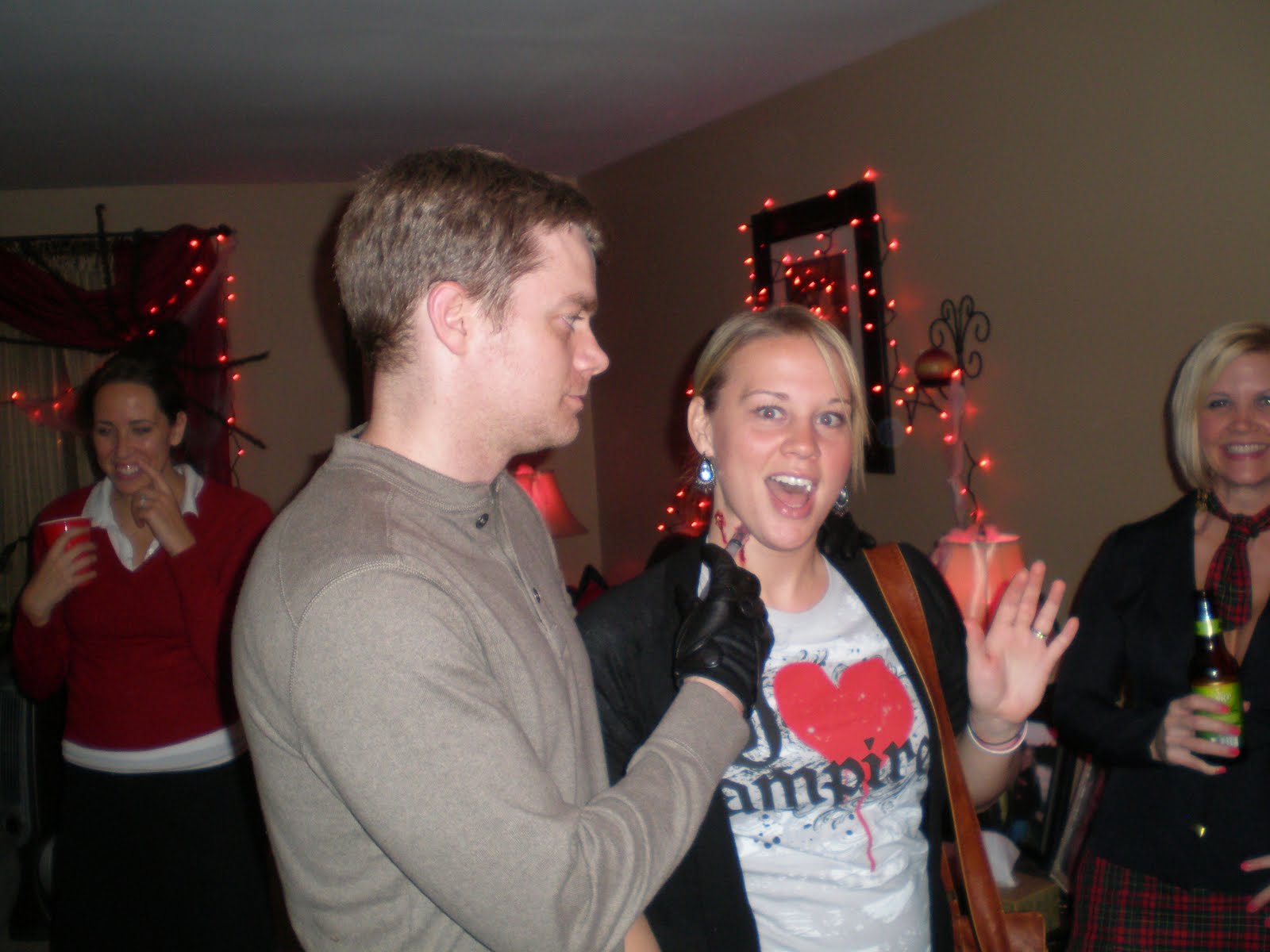 [Dexter+Fans.JPG]