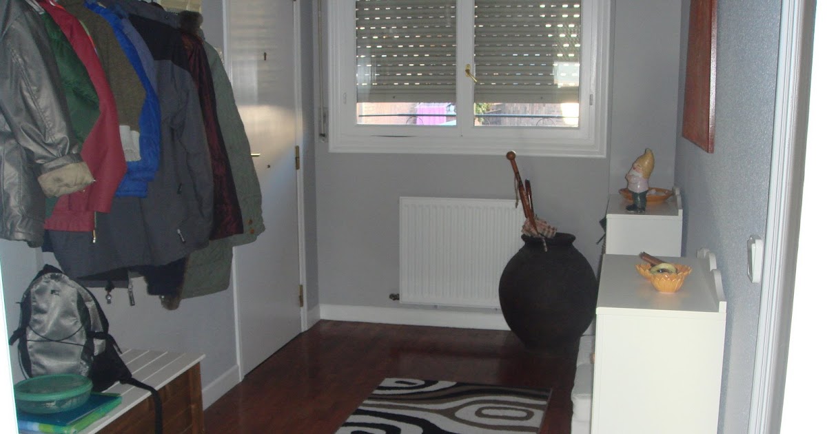 Dekor: Un vestíbulo abducido por Ikea