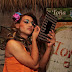 Colorido y fantasía travesti en un certamen de belleza gay en Nicaragua