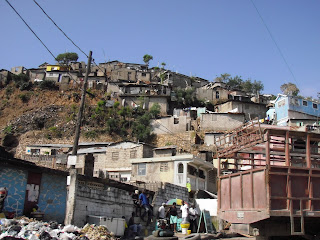 Cap-Haitien: Alerte contre le POPULISME et la destruction massive des dirigeants P2200079-760553