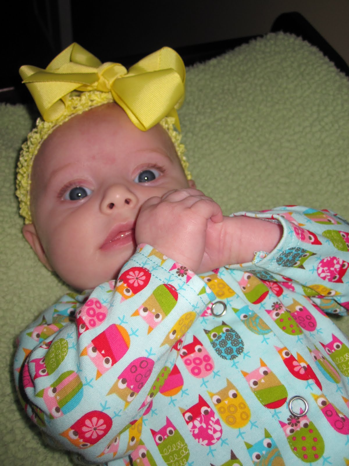 i hate big bows on babies