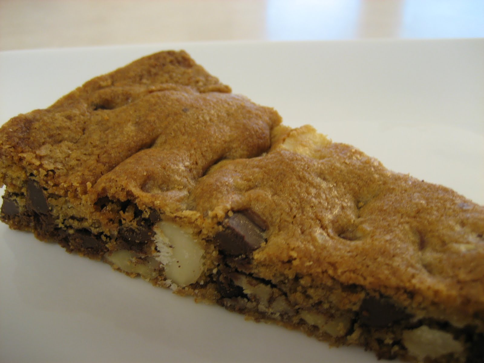 Yummy Yoo Hoo Giant Chocolate Chip Cookie Cake