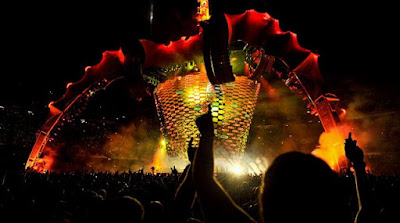 u2 stage claw