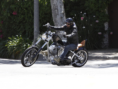 Keanu Reeves was out for a joy ride on Mulholland Dr with his new bike made