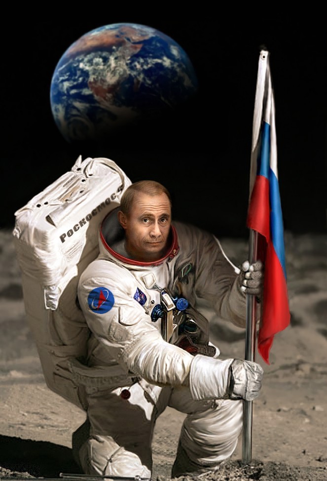 [Russians-on-Moon.jpg]