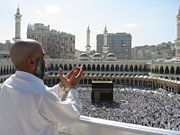 [180px-Supplicating_Pilgrim_at_Masjid_Al_Haram__Mecca%2C_Saudi_Arabia.jpg]