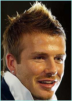 [david-beckham-hairstyle-fauxhawk.jpg]