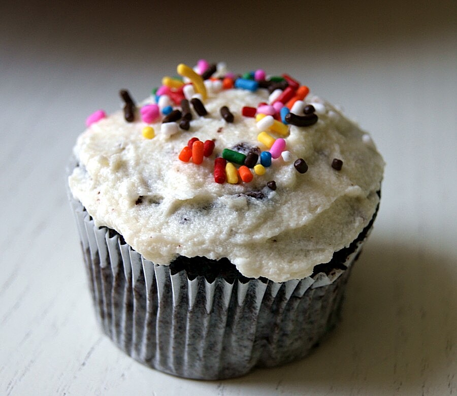 Home Cooking with Sonya Moist Chocolate Cupcakes