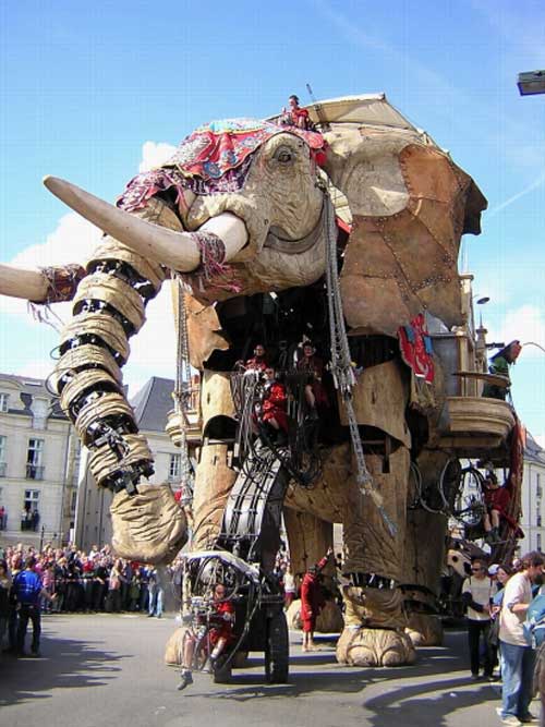 Sticky Bird & Boocraft Designs Amazing GIANT Puppet!!