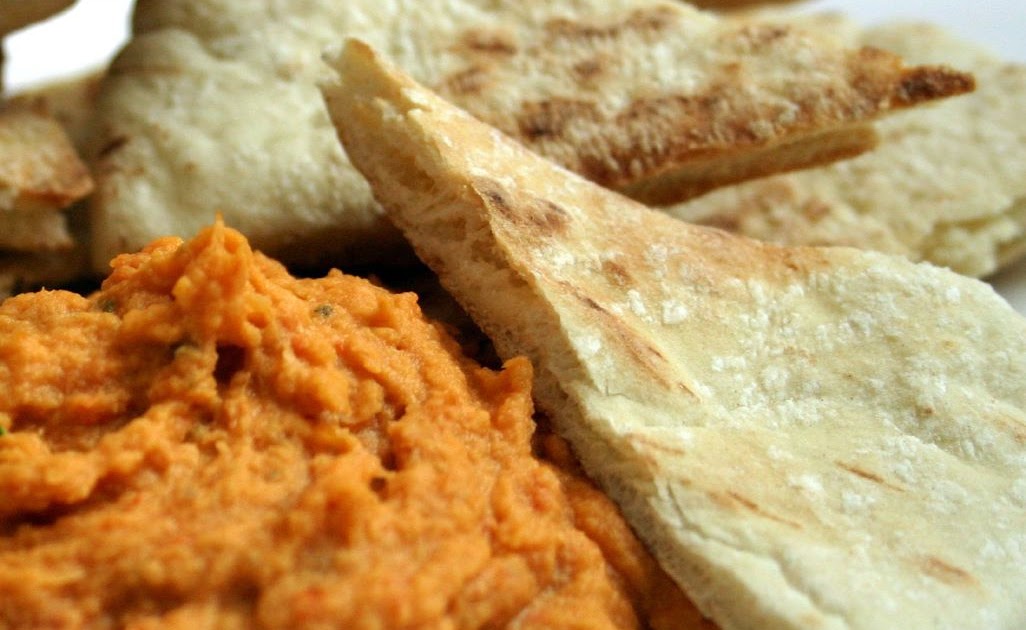 LEBANESE RECIPES Hummus With SunDried Tomatoes