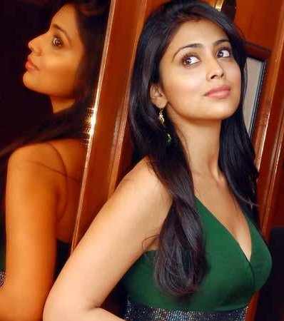 [shriya-deniesmarmayogi.jpg]
