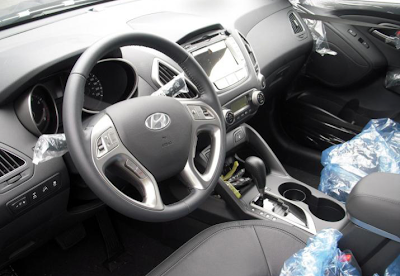 Burlappcar 2010 Hyundai Tucson Interior