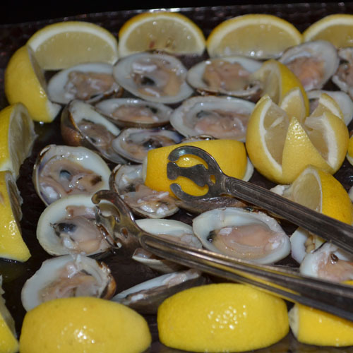 lifestyle The Breakers Hotel Christmas Brunch