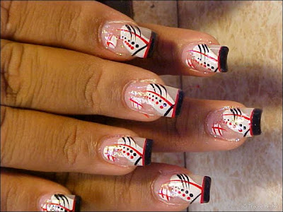 nail art designs, dot polka nail art