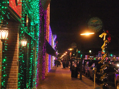 downtown rochester, michigan, holiday lights, christmas, festival