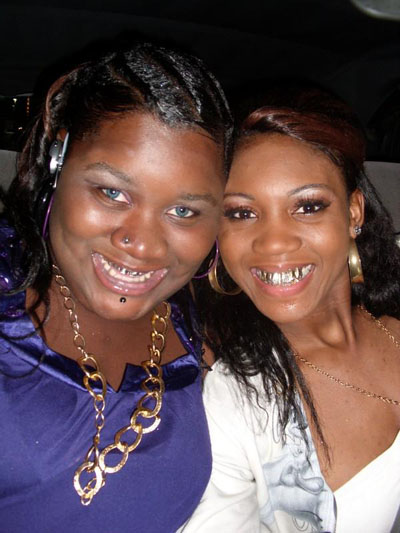 [yukmouth+chicks.jpg]