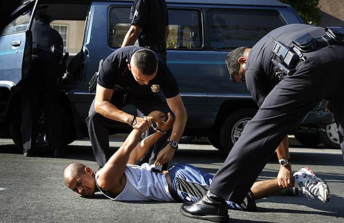 [lapd-racial-profiling.jpg]