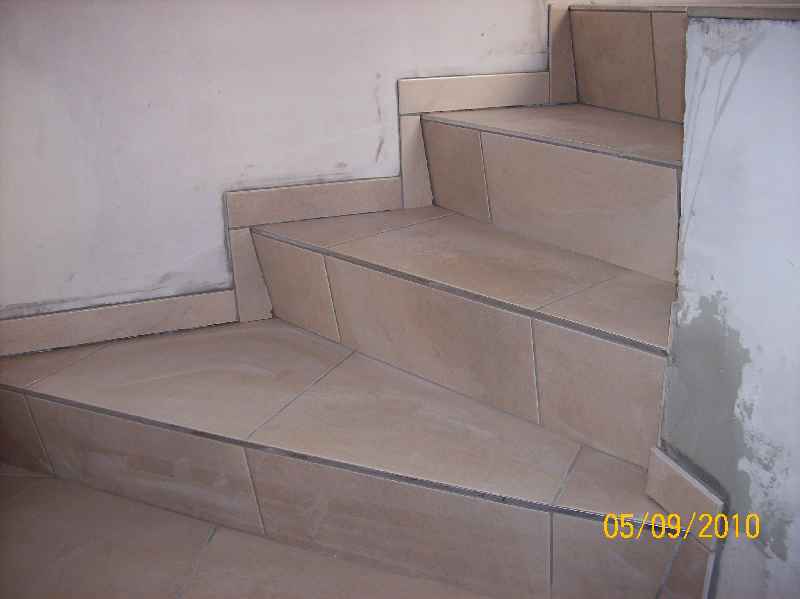 Viebrockhaus Bungalow in Bad Oeynhausen: Fliesen- & Malerarbeiten