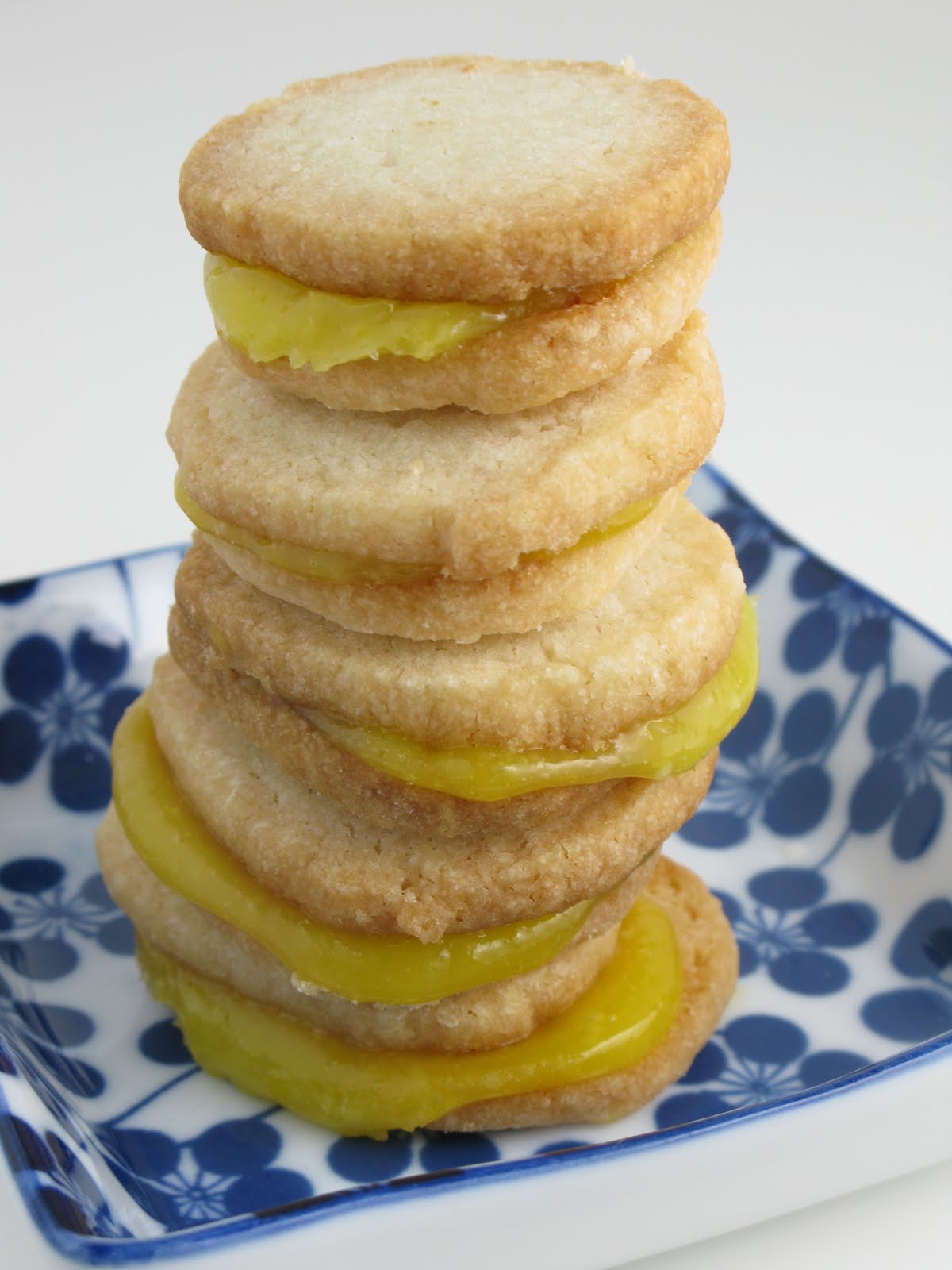 Kitchen Trial and Error lemon curd shortbread sandwich cookies