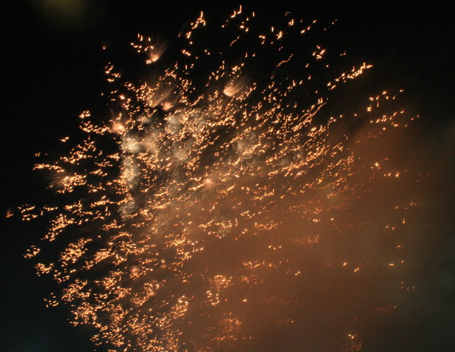[Fireworks17.jpg]