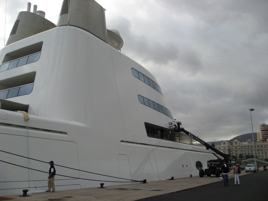 [09+yate+A.jpg]