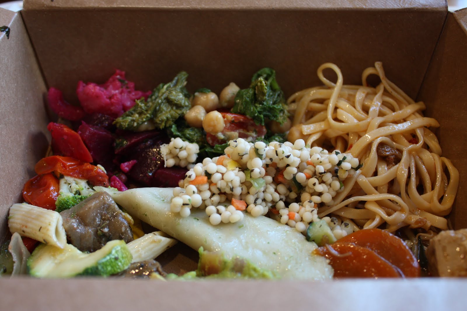 Vegan生活始めました in NY WHOLE FOODS DELI