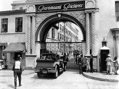 Paramount+-+Gate.jpg