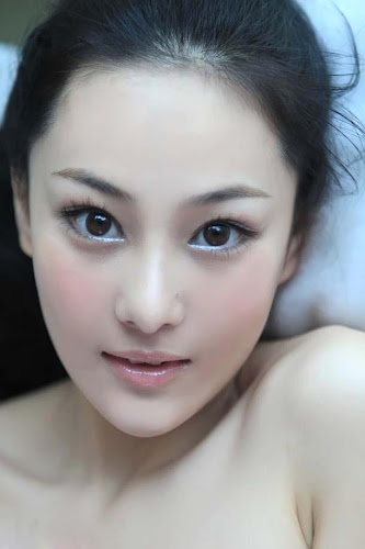 Foto Zhang Xin yu Beautiful Face Model and Artis China