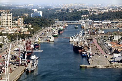 PORTO DE LEIXÕES