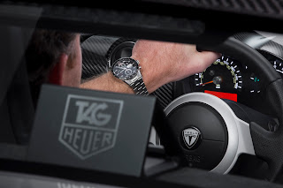tesla-roadster-tag-heuer-interior-design-concept