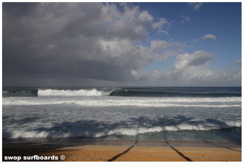 [swop+surfboard+pipeline+31dec+2009++hawaii+sun+rise+rainbow+paradise4.jpg]