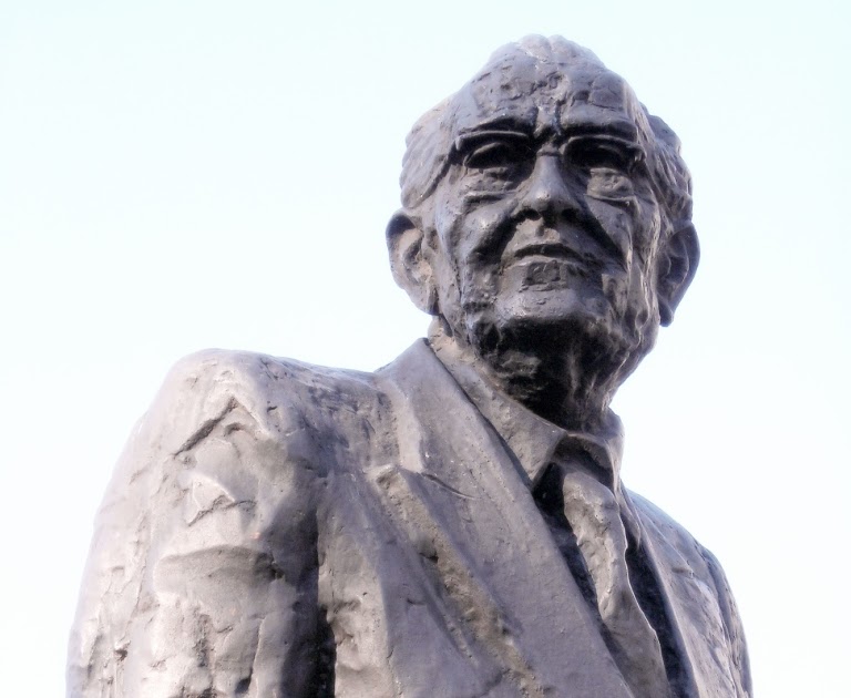 Ricardo Balbín Visto en Baires