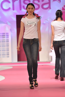 crissa jeans philippine fashion week 2010 spring summer