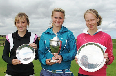 Megan Briggs, Carly Booth and Ainsley Reid Salver winner Gabrielle MacDonald (Prestonfield)--- click to enlarge