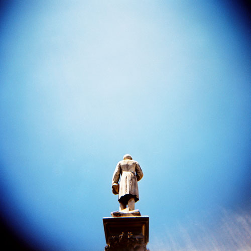 [0122200-R7-E509.jpg]