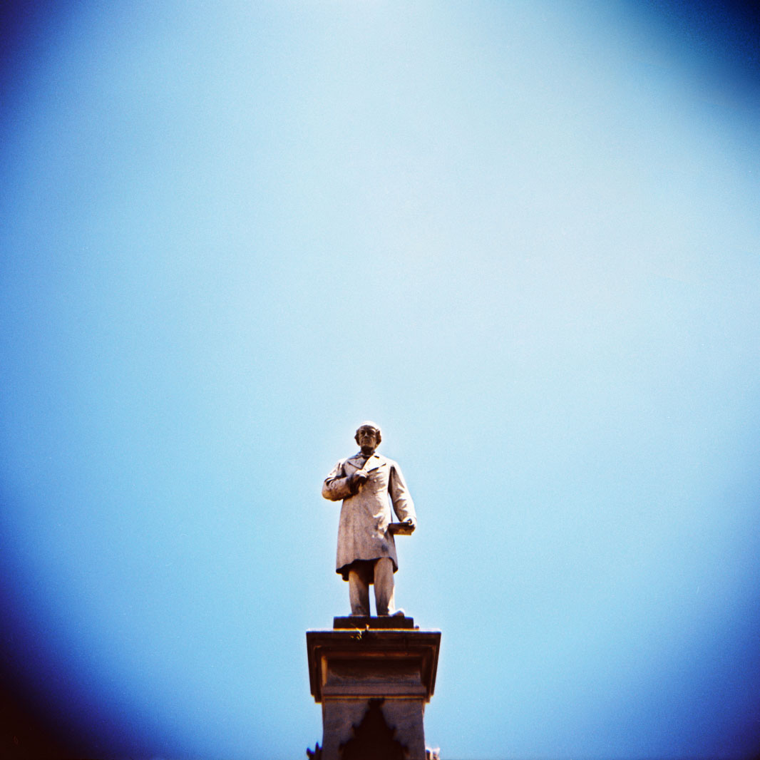 [0122200-R7-E508.jpg]