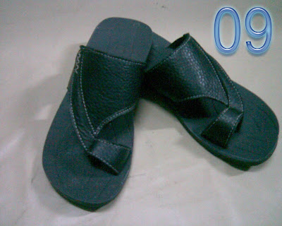 sandal kulit