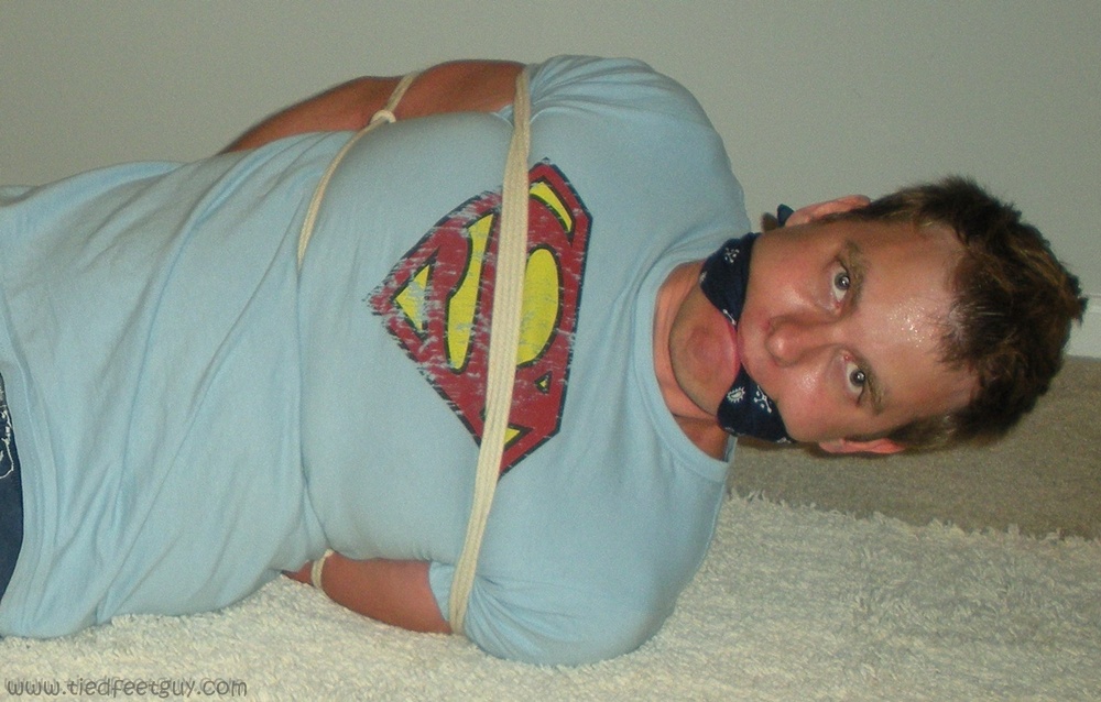 [Superdude1.JPG]