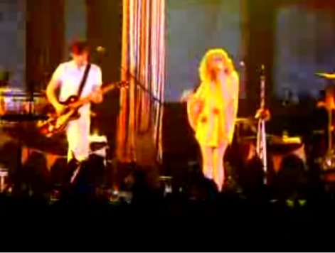 [goldfrapp.bmp]