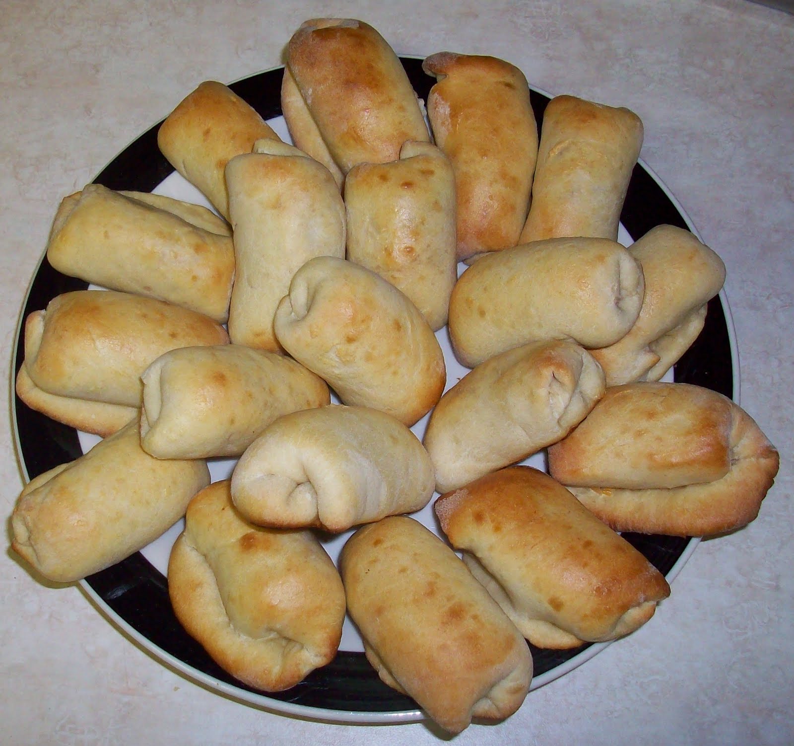 Cooking TBD Sweet Sausage n' Cheese Kolaches aka Pigs in a Blanket