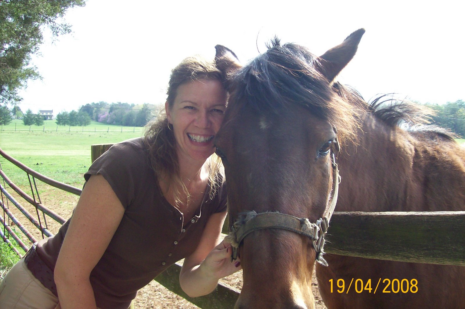 [Me+&+Stormy+4-08.JPG]