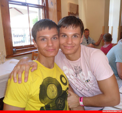 BelAmiOnline - The Peters Twins