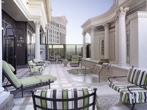 [Caesar'sPalace-Obama.jpg]