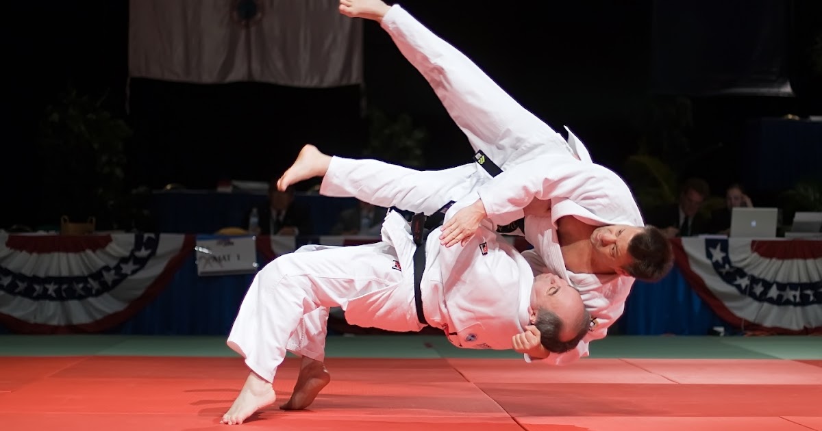 free desktop wallpaper Sport picture: combat de judo
