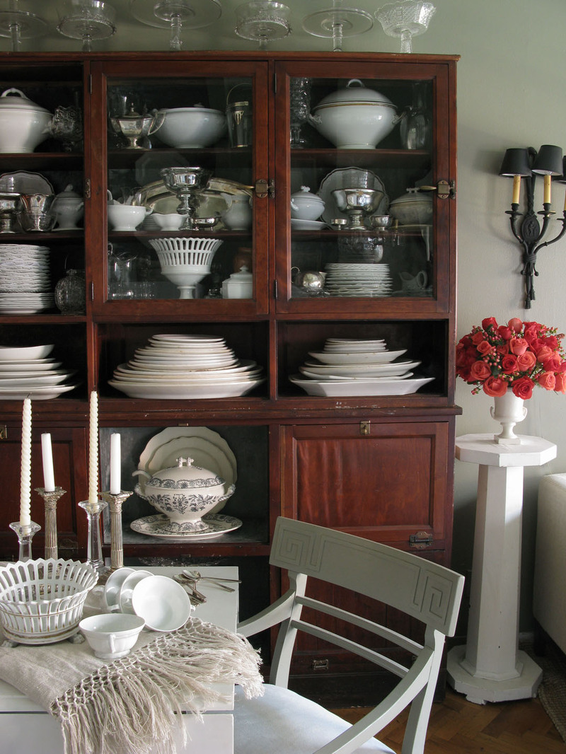 Sense and Simplicity Storing China