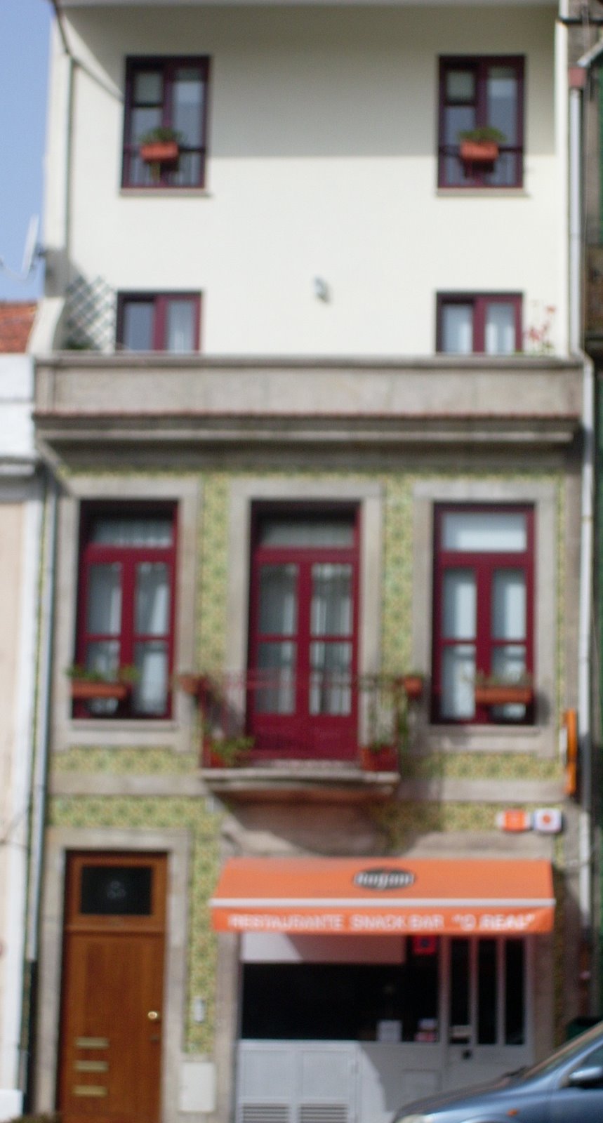 [SL370364.JPG]