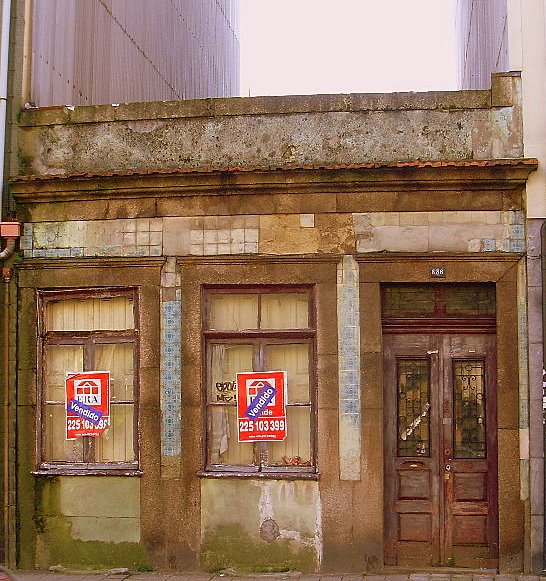 [SL370797.JPG]