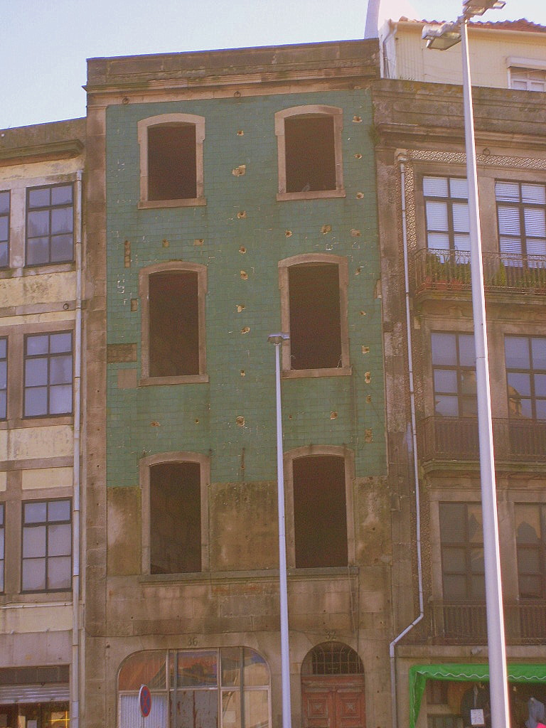 [SL370792.JPG]