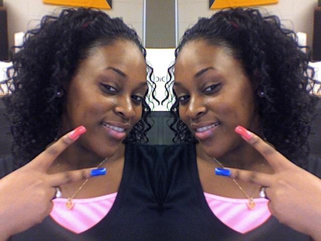 && IM SENIOR YR IS JUS LUV PEACE && HAIR GREASE 4 MY HATERS